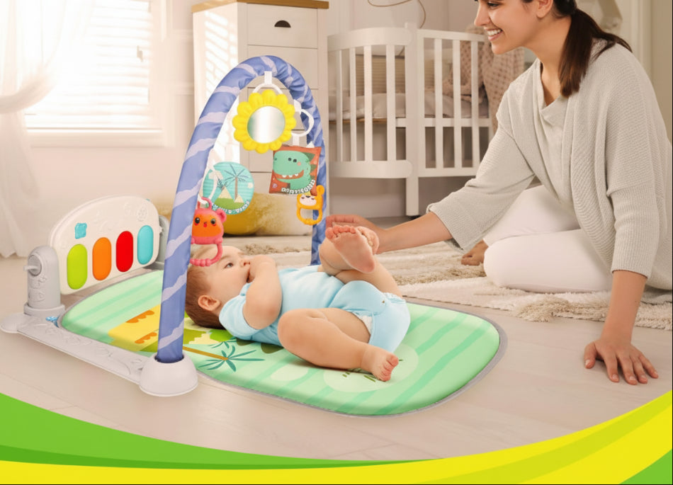 tapis éveil bébé couche avec maman