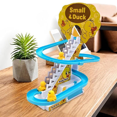 jouet bébé circuit cannetons sur table