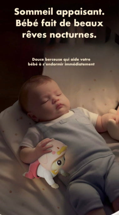jouet bébé rampant garçon dort