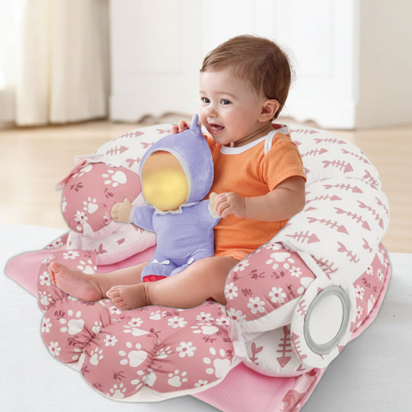 tapis éveil bébà rose bébé assis